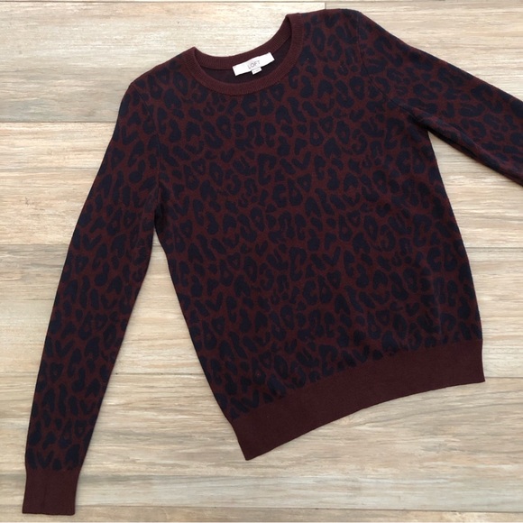 LOFT Sweater - Picture 6 of 15